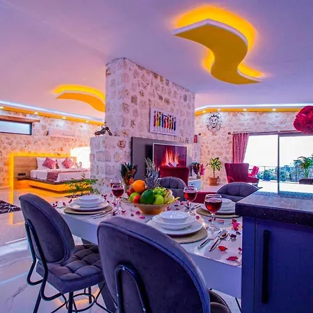 Mira Queen דירה *