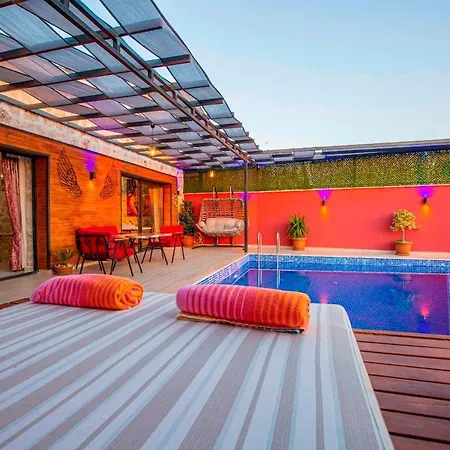 דירה Mira Queen קס