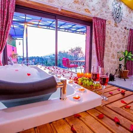 Mira Queen דירה *