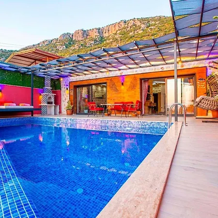 Mira Queen דירה *